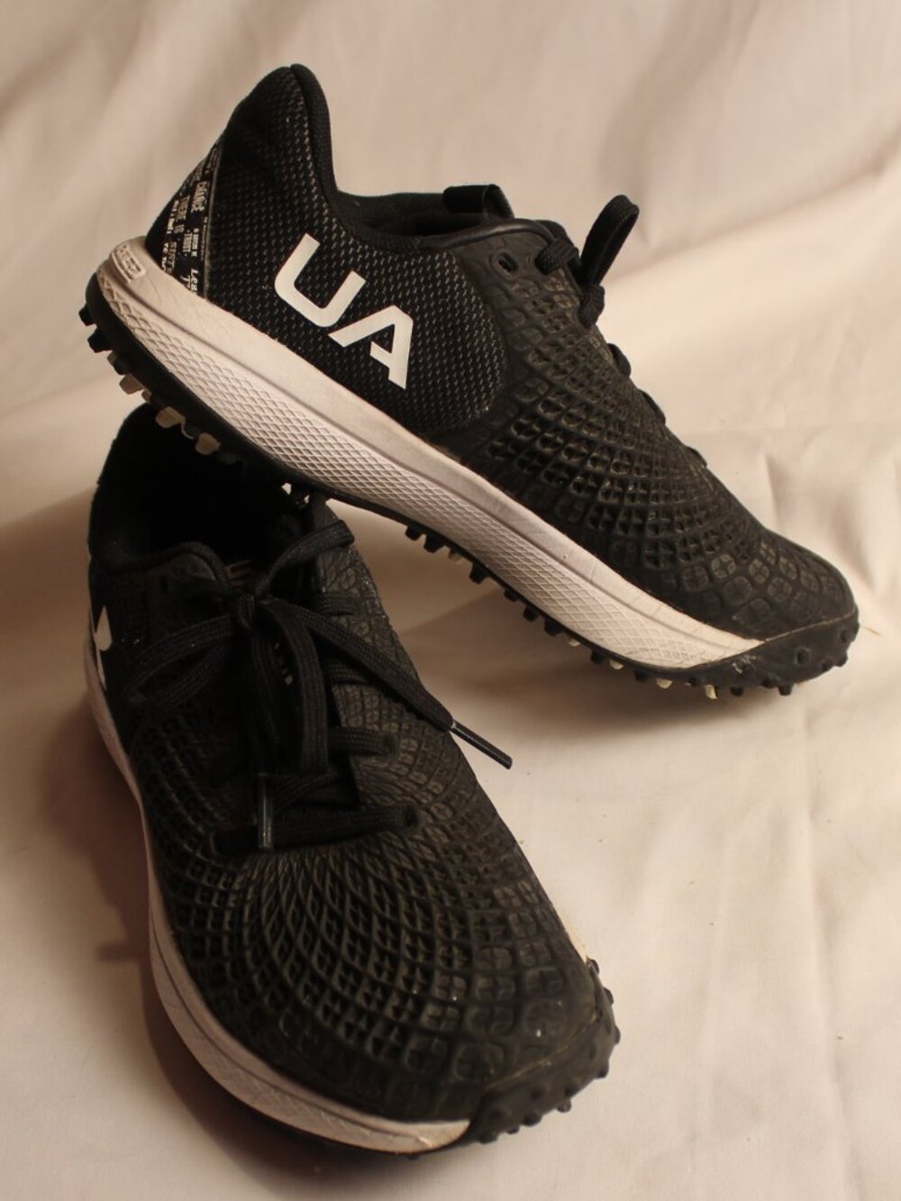 Under Armour Women’s Black Performance Truf Softball Shoes